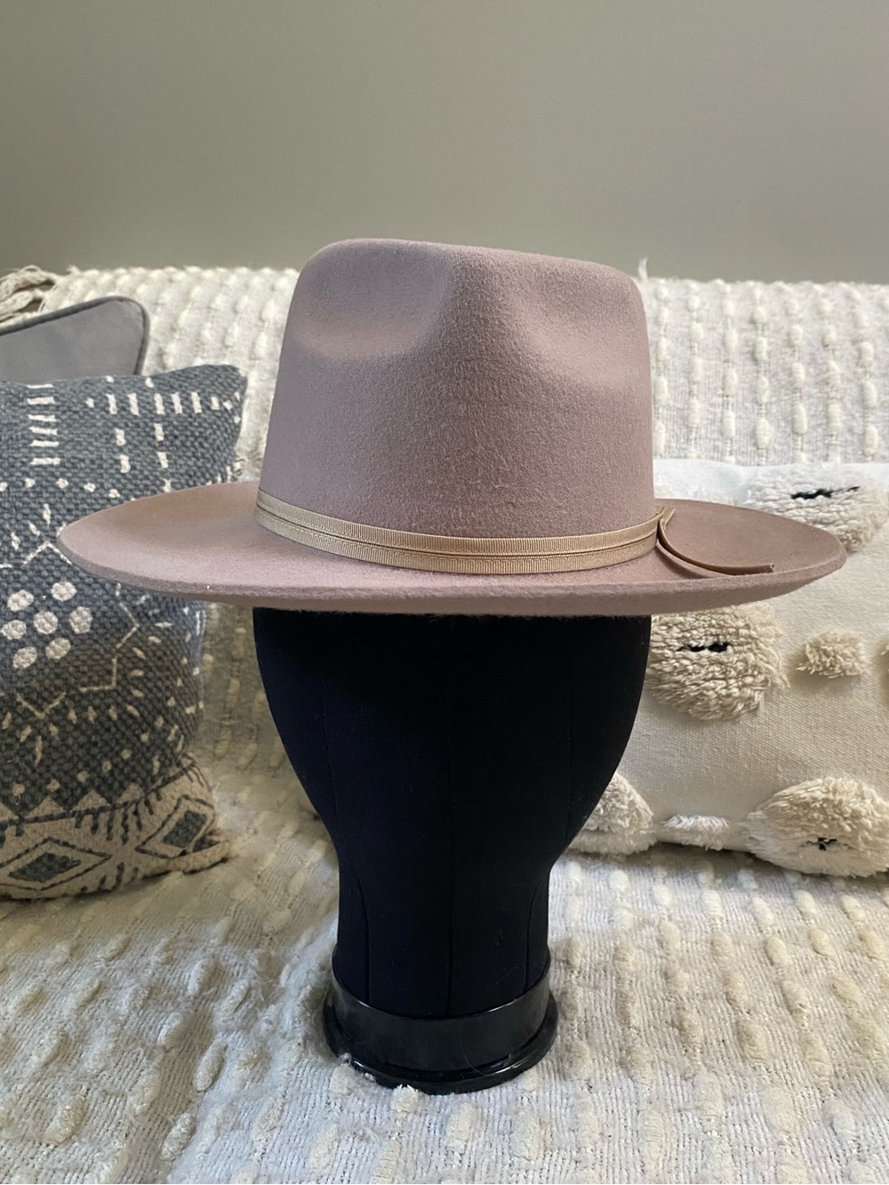 {Lack of Color} Fedora Hat